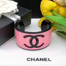 chanel bracelets s_122a311